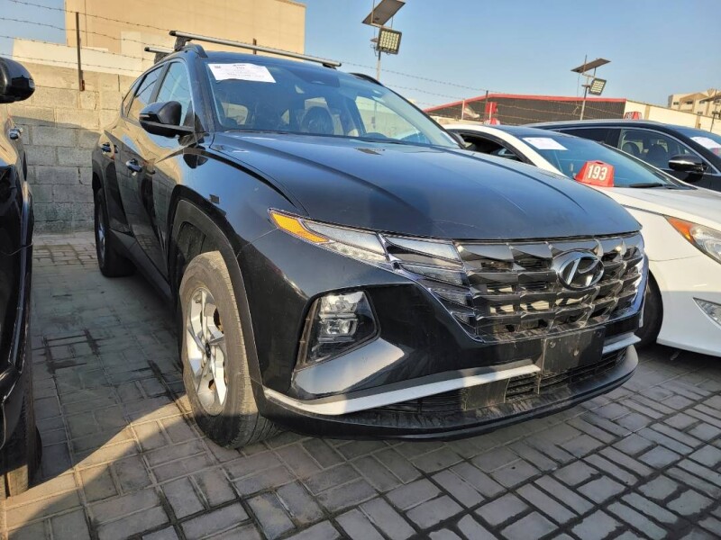 Car image 7